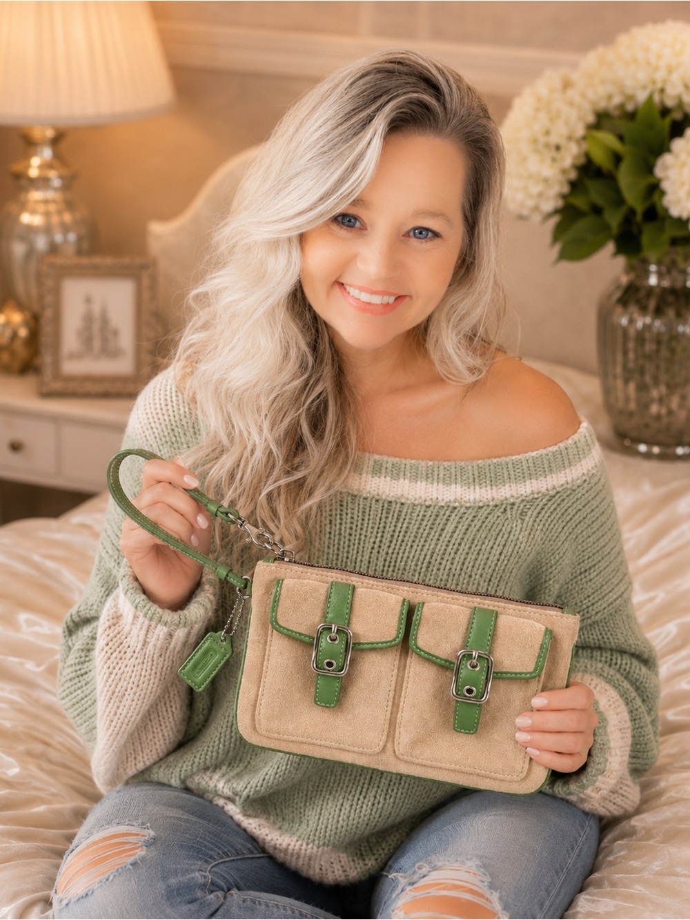 Coach Vintage suede Y2K wristlet